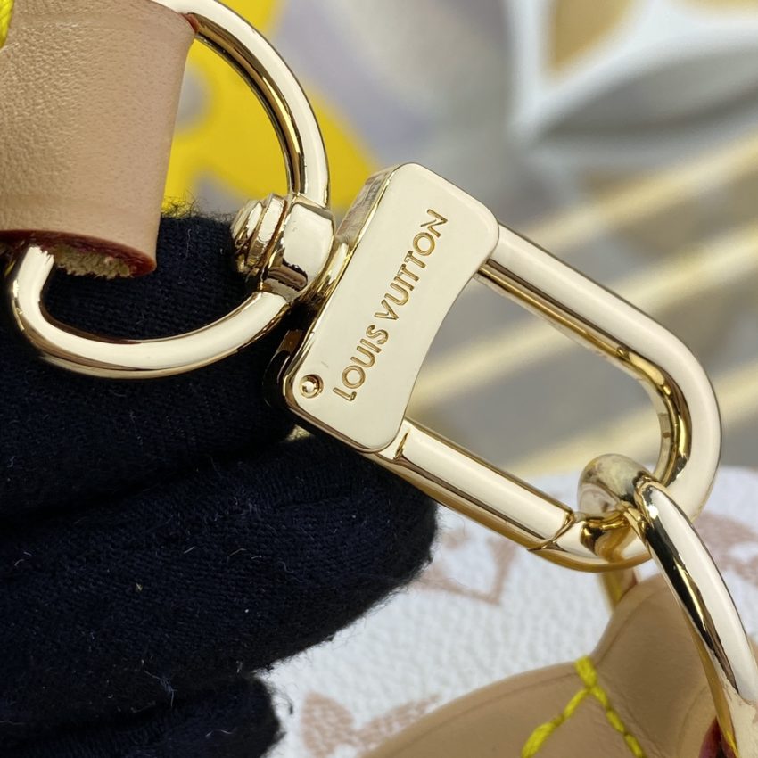 Top Quality LV Speedy Bandouliere Beige