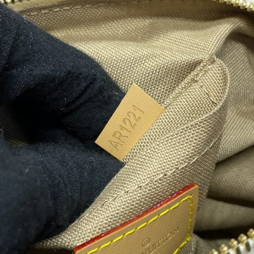 Top Quality LV Speedy Bandouliere Beige