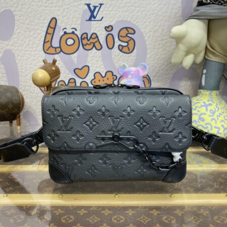 Top Quality LV Steamer Messenger Black