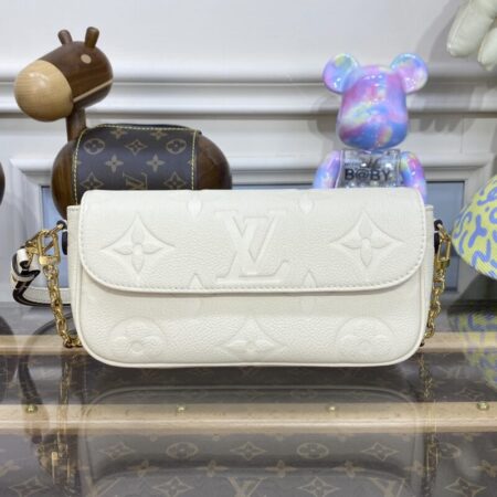Top Quality LV Wallet On Chain Ivy Full White