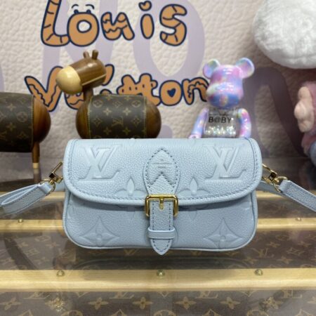 Top Quality LV Wallet On Chain Ivy Sky Blue