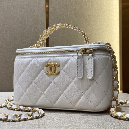 Top Quality Chanel 22S Handle Box Bag White