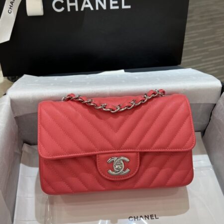 Top Quality Chanel Classic Flap V 20cm Red