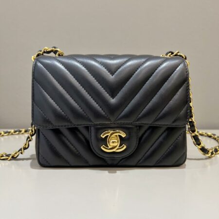 Top Quality Chanel Flap V 17cm