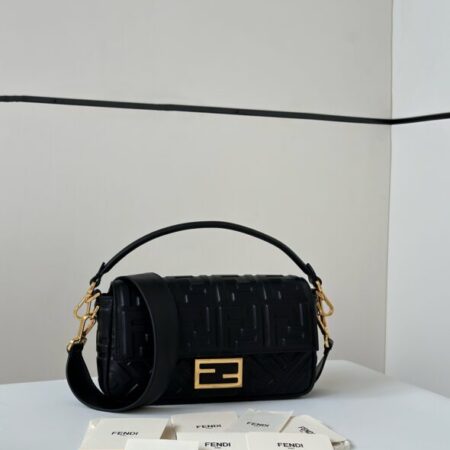 Top Quality Fendi Baguette Black