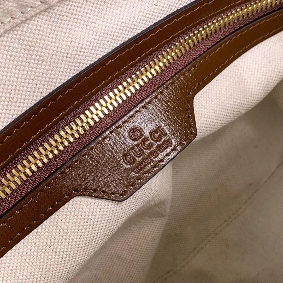 GUCCI MESSENGER BAG WITH INTERLOCKING G - View 10