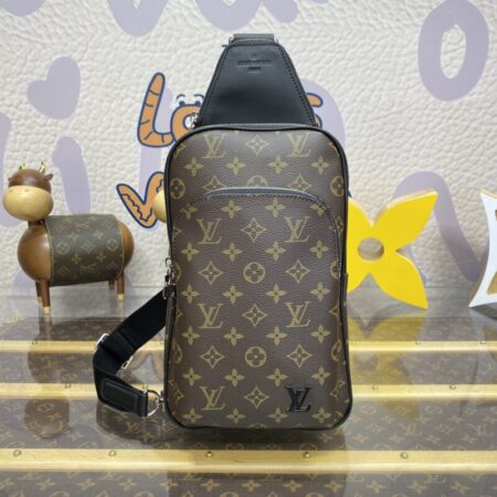 Top Quality LV Avenue Slingbag Brown