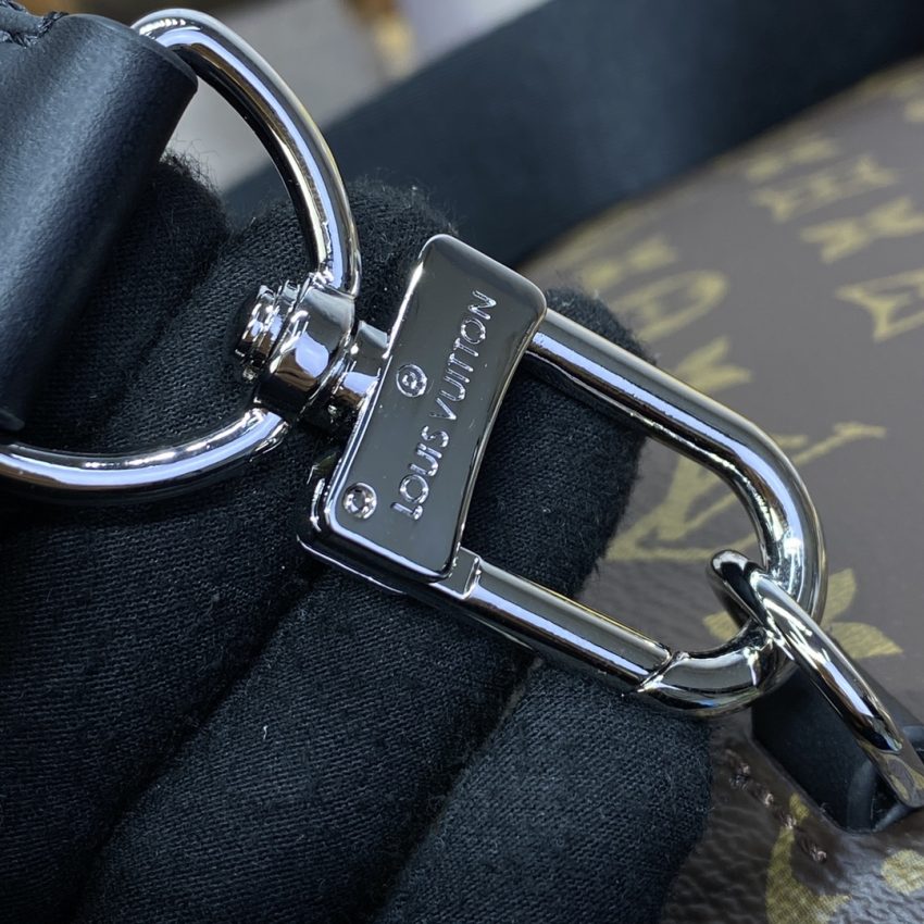 Top Quality LV Avenue Slingbag Brown - View 8