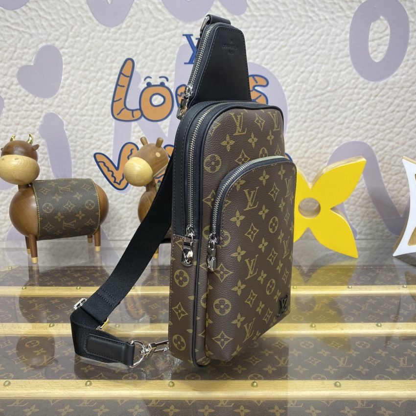 Top Quality LV Avenue Slingbag Brown - View 9
