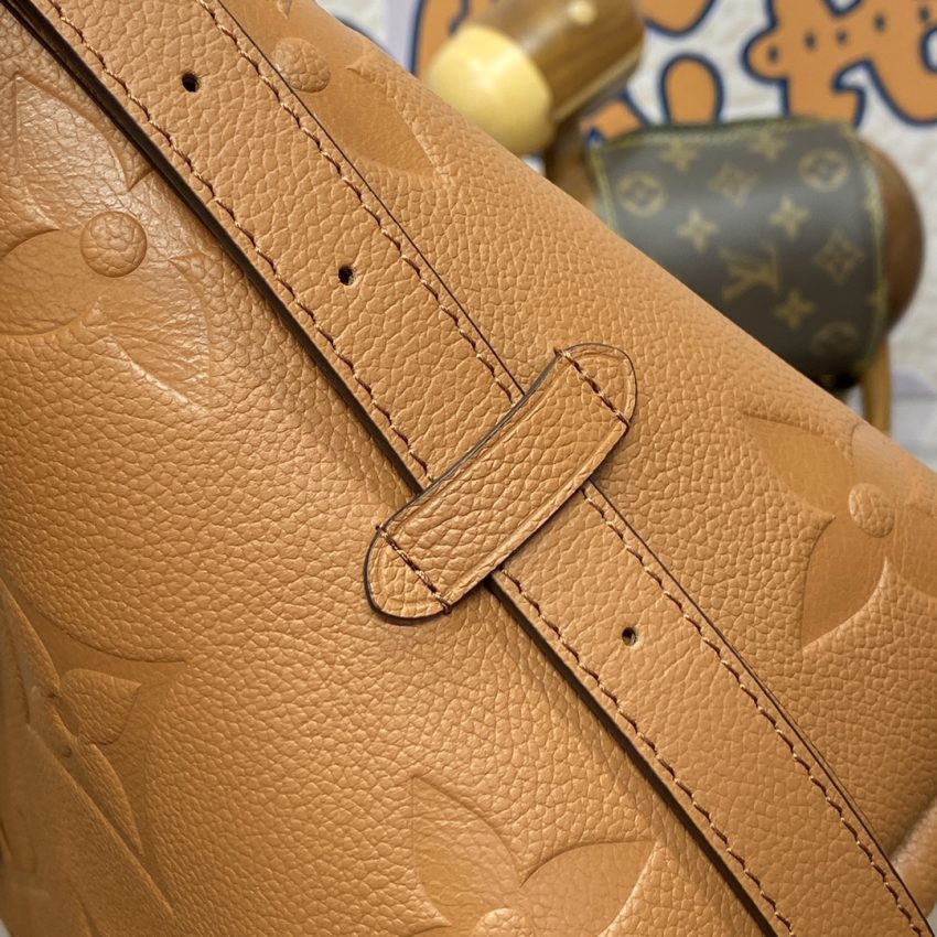 Top Quality LV Carry All PM Brown - View 6