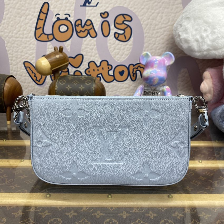 Top Quality LV Multi Pochette Accessoires Light Blue - View 3