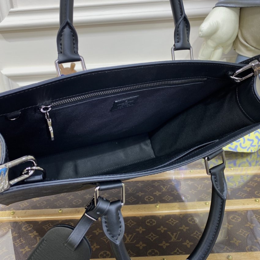 Top Quality LV Sac Plat M Black - View 8