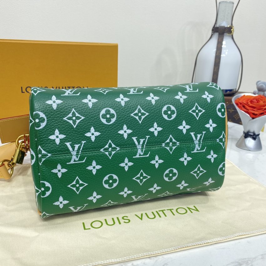 Top Quality LV Speedy P9 Bandouliere 25 Green - View 6
