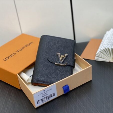 Top Quality LV Vertical Compact Wallet Black