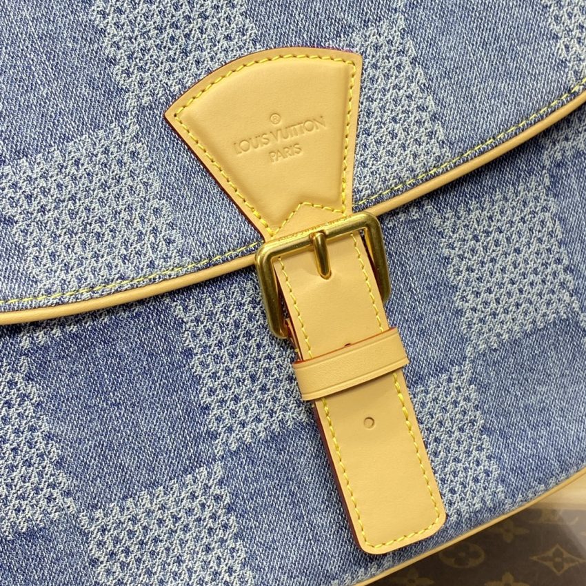 Top Quality LV Wearable Wallet Denim - View 2