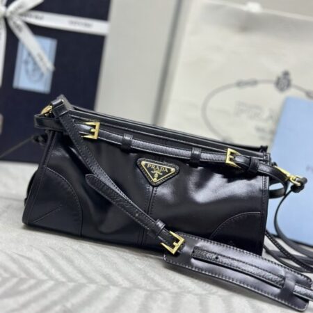 Top Quality Prada Leather Handbag Black
